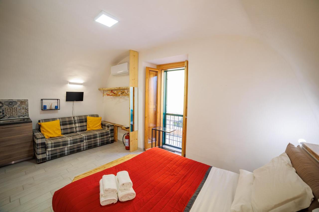 LegnoSuites Naples Extérieur photo